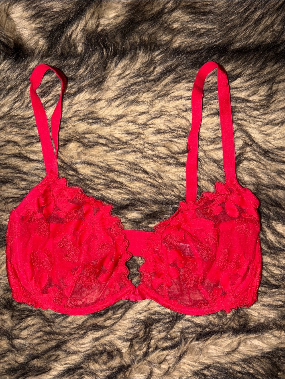 Victoria's Secret Unlined Plunge Bright Red Floral Lace Underwire Bra Size 36DDD